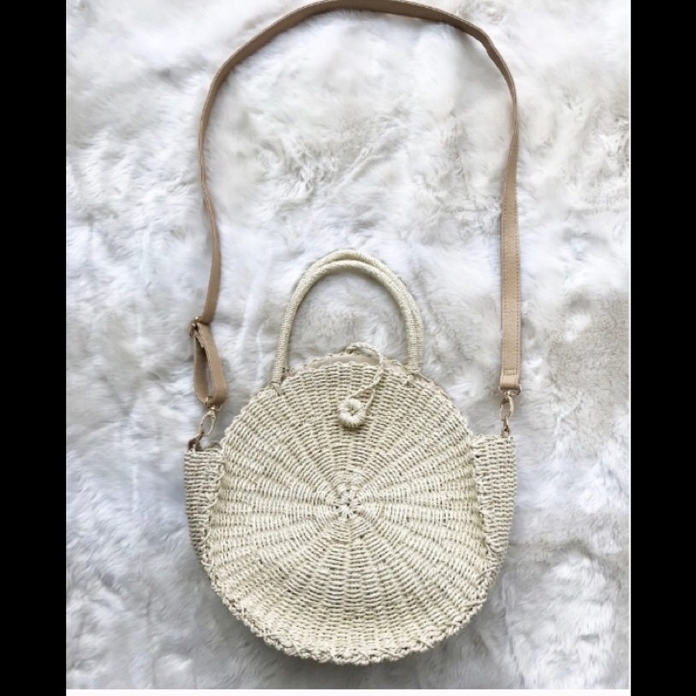🎉5🌟🌟🌟🌟🌟🎉BOHO ROUND STRAW TOTE BAG👛👌 - Picture 4 of 4